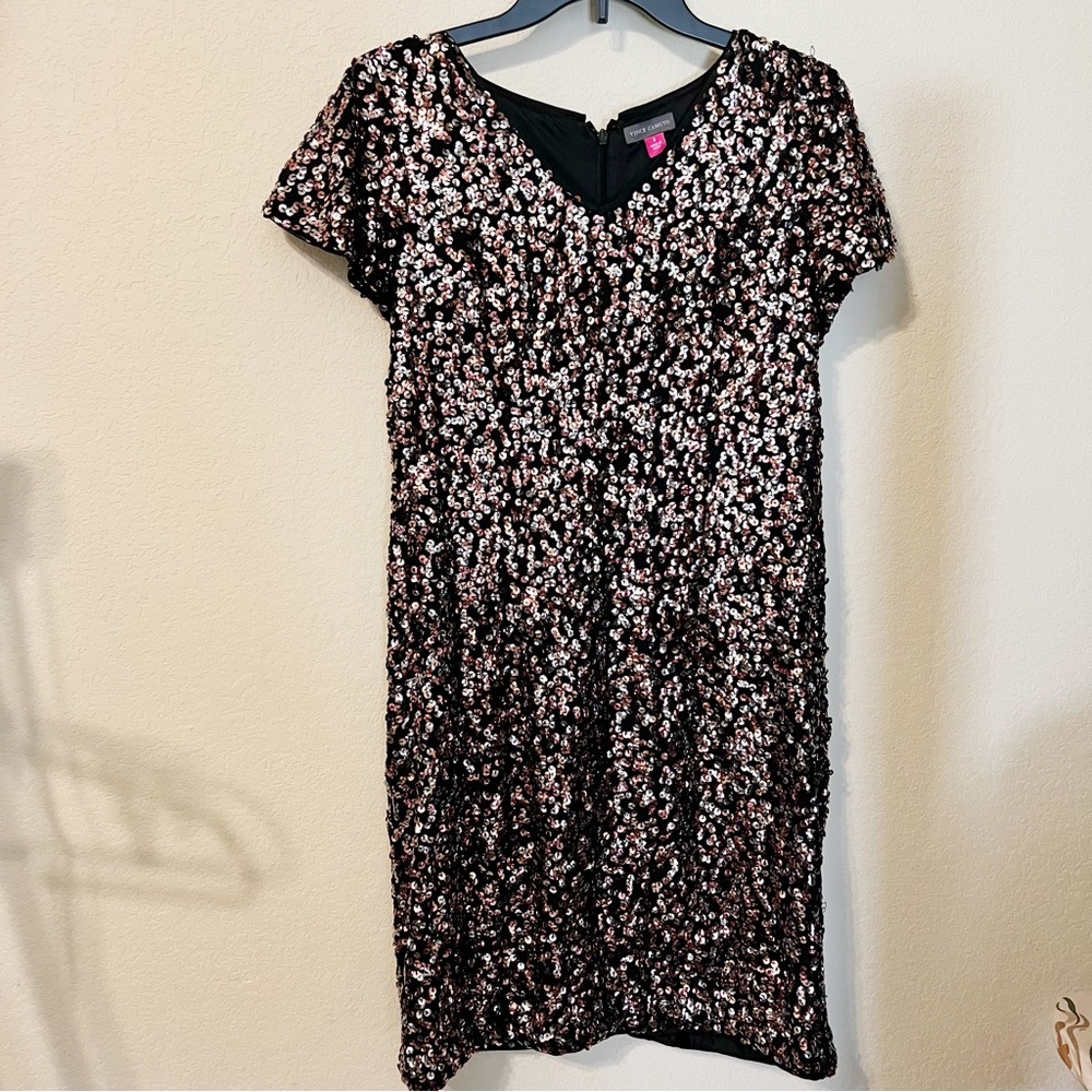 NWT Vince Camuto Black & Pink Sequin Shift Dress